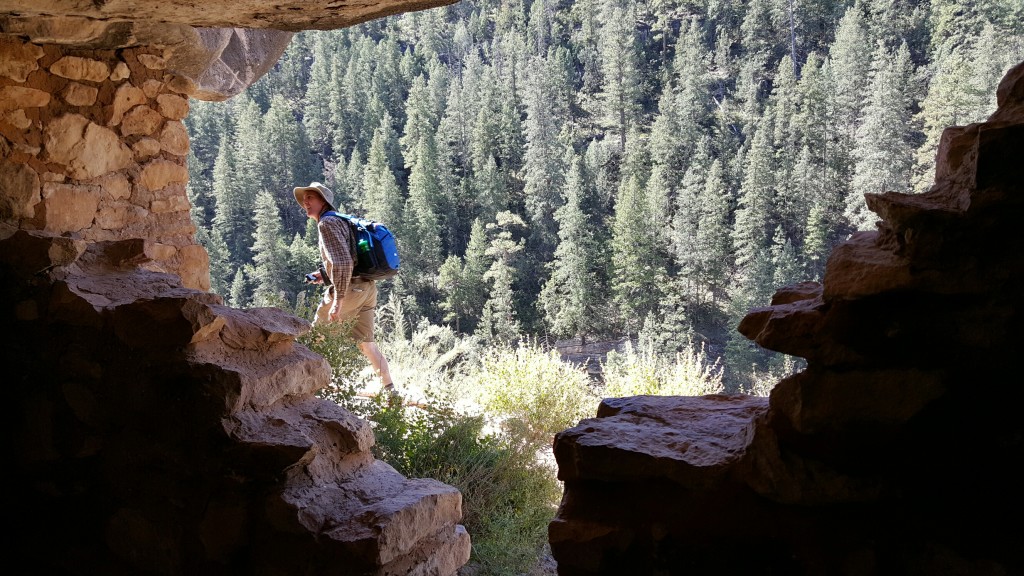 Walnut Canyon National Monument, The Archaeological Conservancy Tour.